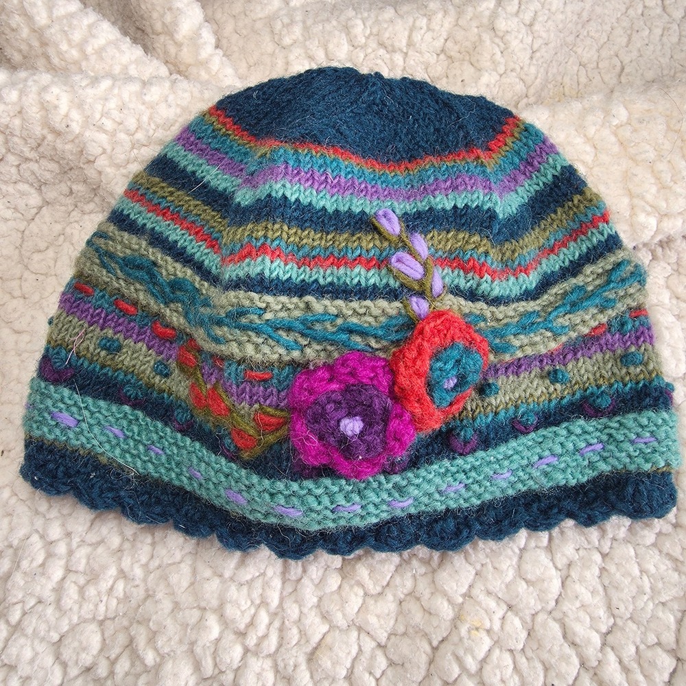 Lost Horizons Womens Wool Beanie Hat Multicolor Floral Warm Winter Cozy Outdoors